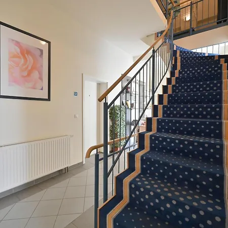 Strandnahe-ferienwohnung-4-fuer-6-personen-villa-celia-sellin Apartmán Sellin (Rugen)