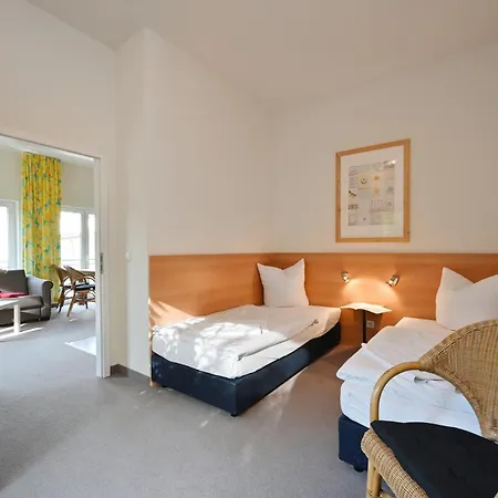 Strandnahe-ferienwohnung-4-fuer-6-personen-villa-celia-sellin Sellin (Rugen)